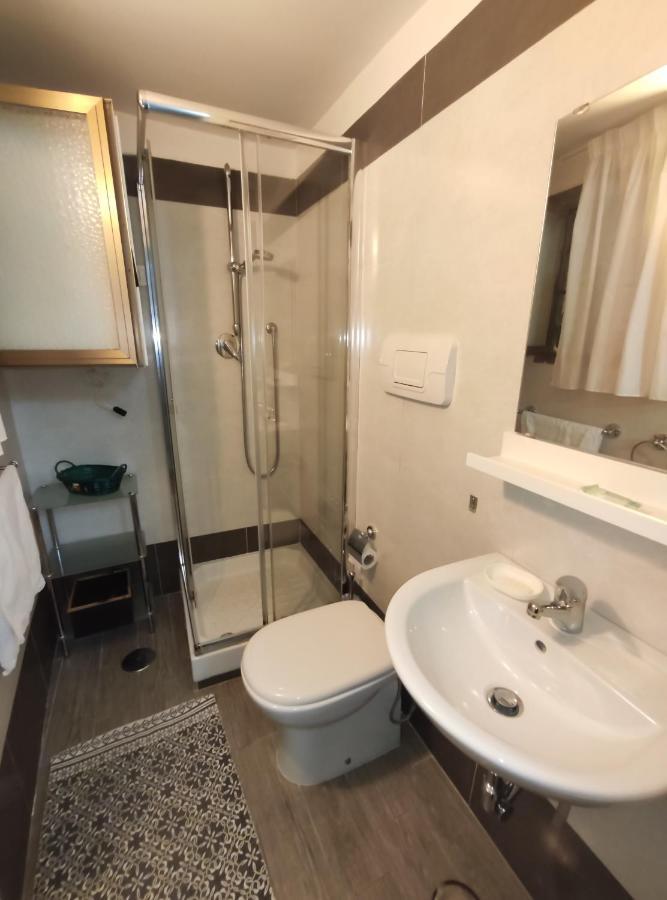 Casa Vacanze Angelica Salerno Exteriér fotografie